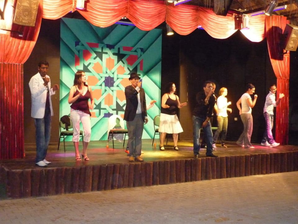 Abendshow mit den Animateuern Mahdia Beach & Aquapark