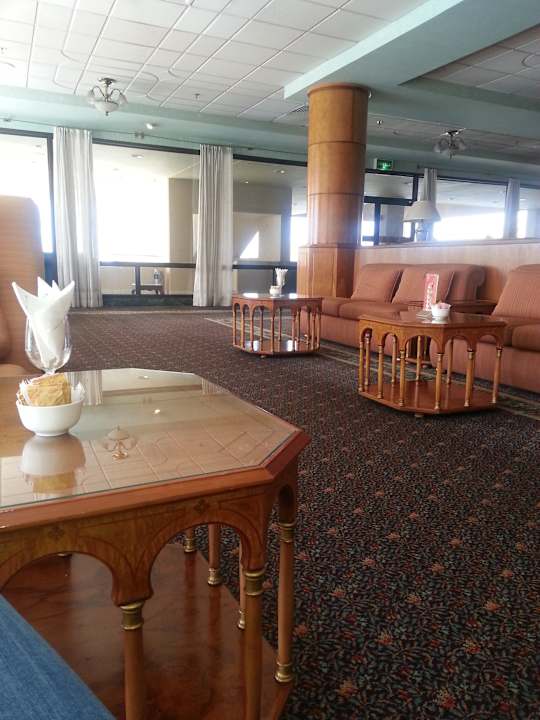 Lobby Hilton Garden Inn Ras Al Khaimah