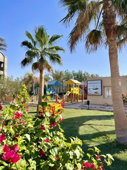 Gartenanlage Three Corners Sea Beach Resort