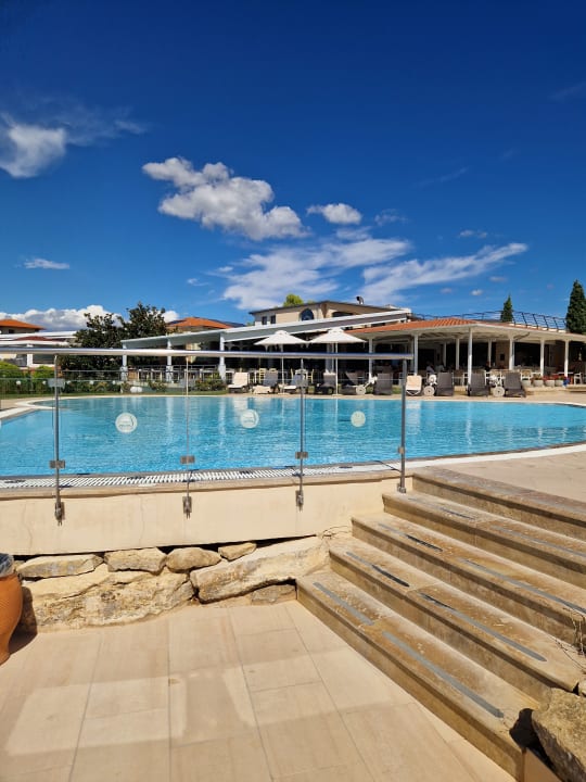 Pool Istion Club & Spa