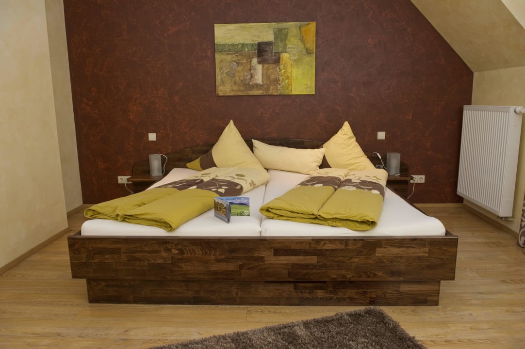 Zimmer der 2. Etage Weingasthaus Wisser