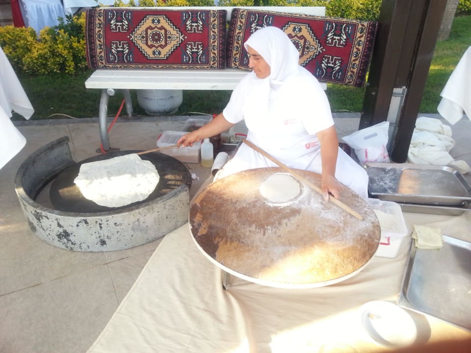 Lecker Fladenbrot Adalya Resort & Spa - Adults Only