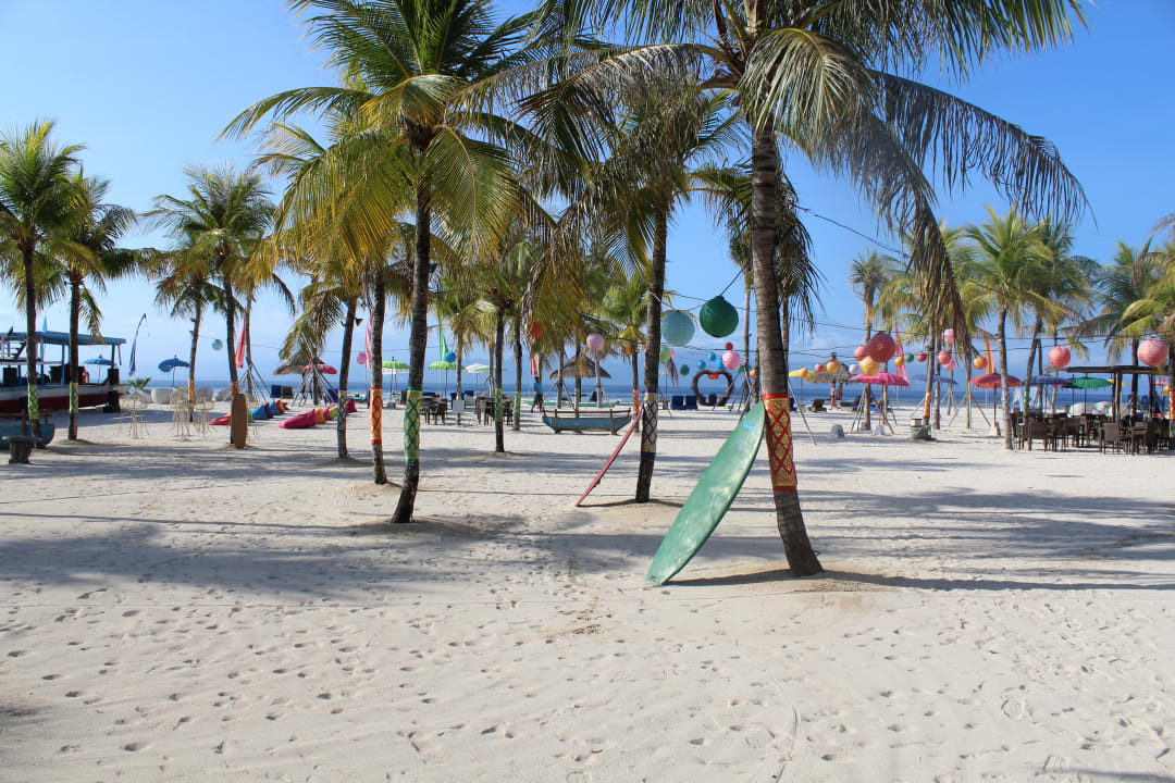 Strand Mahagiri Resort Nusa Lembongan