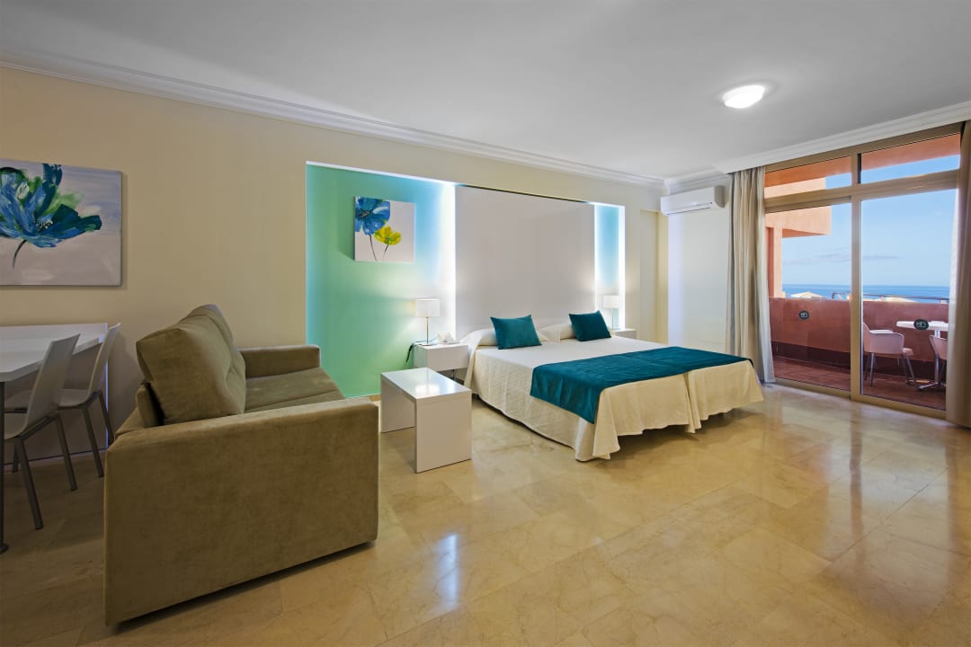 Zimmer Kn Panoramica Aparthotel