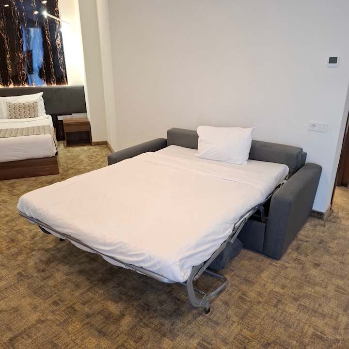 Zimmer Kutaisi Inn