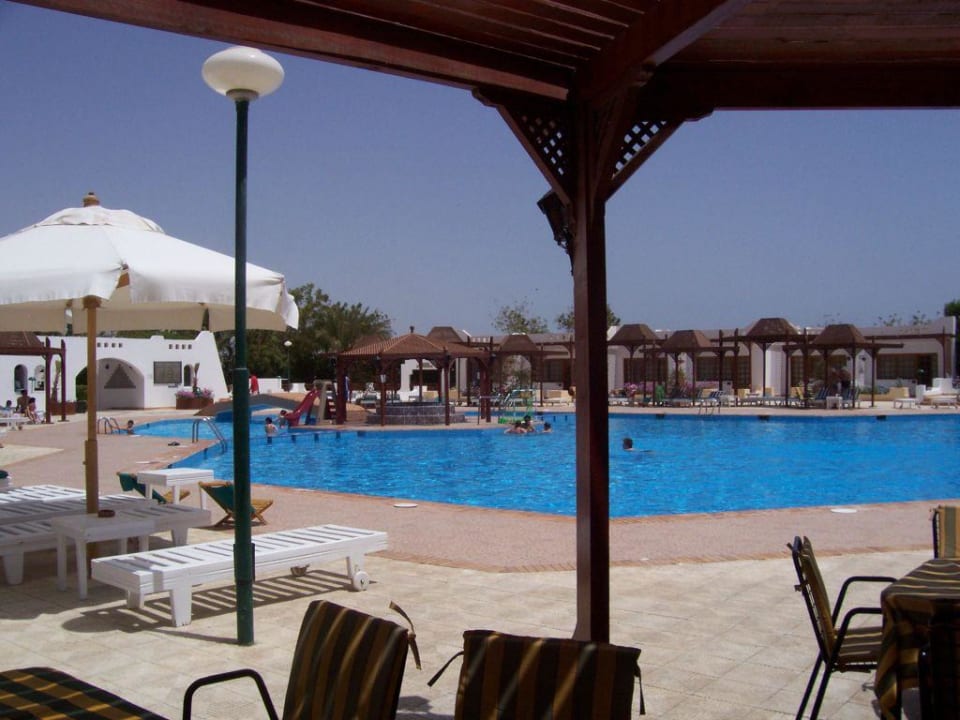 Swimmingpool Menaville Safaga