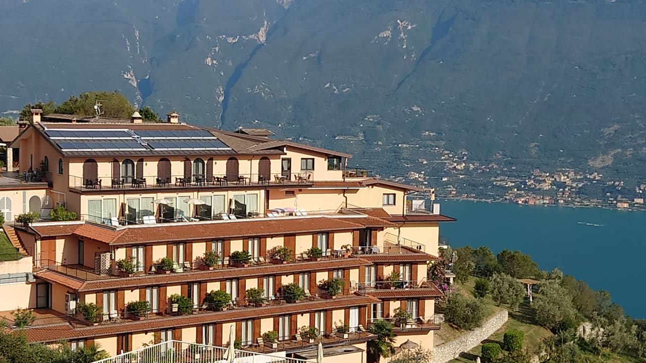 Außenansicht Hotel Zanzanou