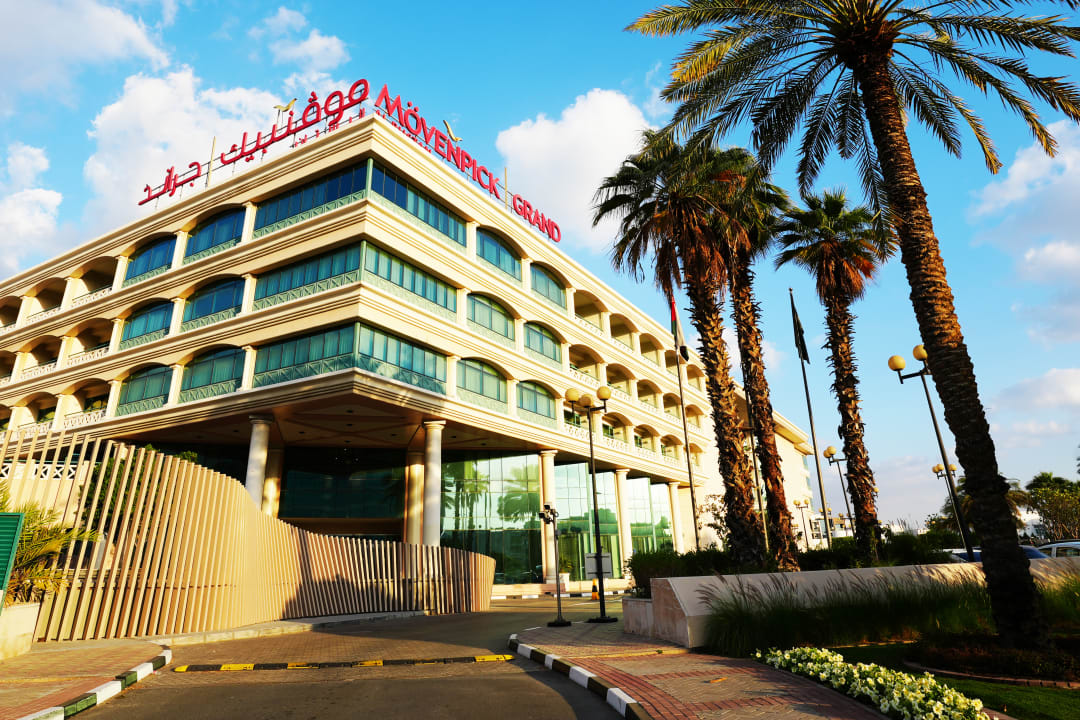 Außenansicht Mövenpick Grand Al Bustan Dubai