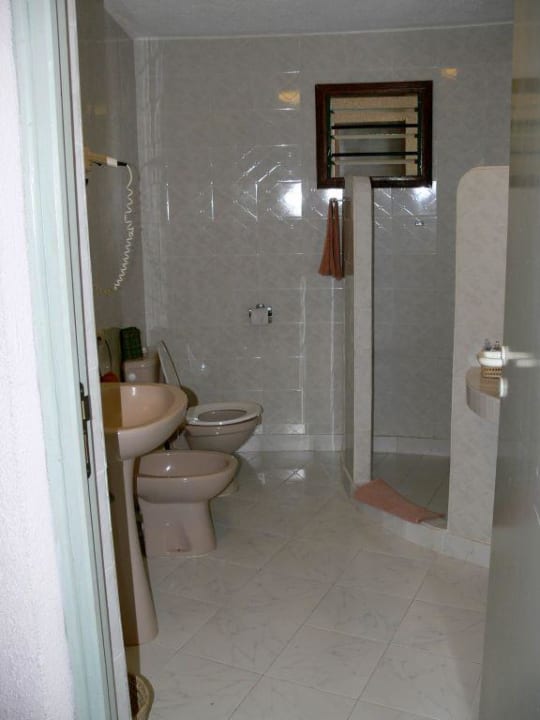 Badezimmer Hotel Tarangire Sopa Lodge