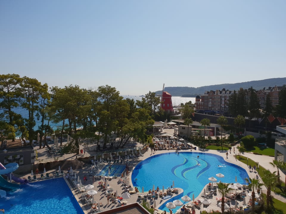 Pool Akra Kemer