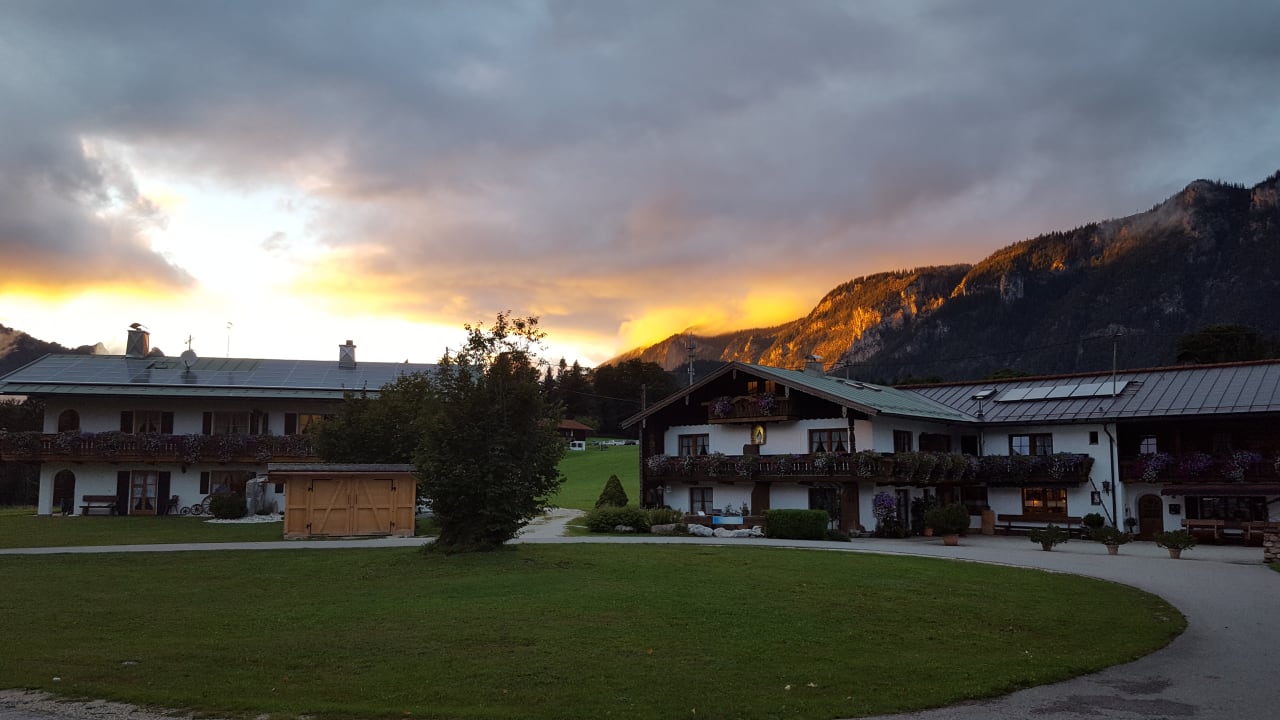 Außenansicht Pension Loiplstüberl