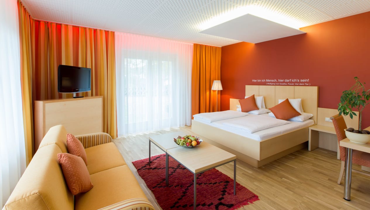 Superiour A Hotel Süd art