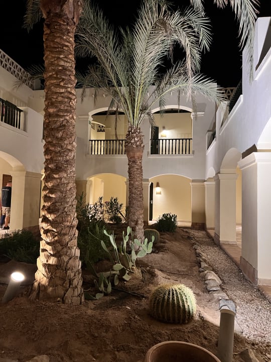 Gartenanlage Three Corners Rihana Resort Deluxe