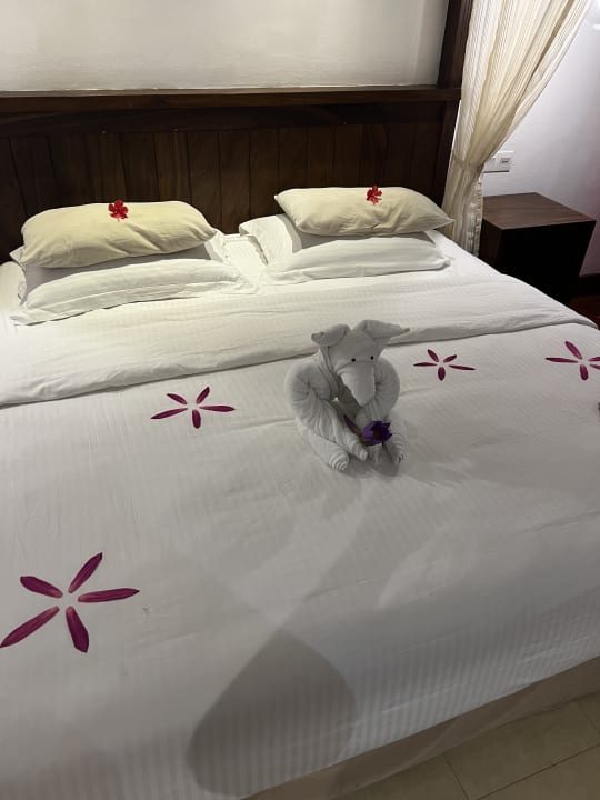 Zimmer Royal Palms Beach Hotel