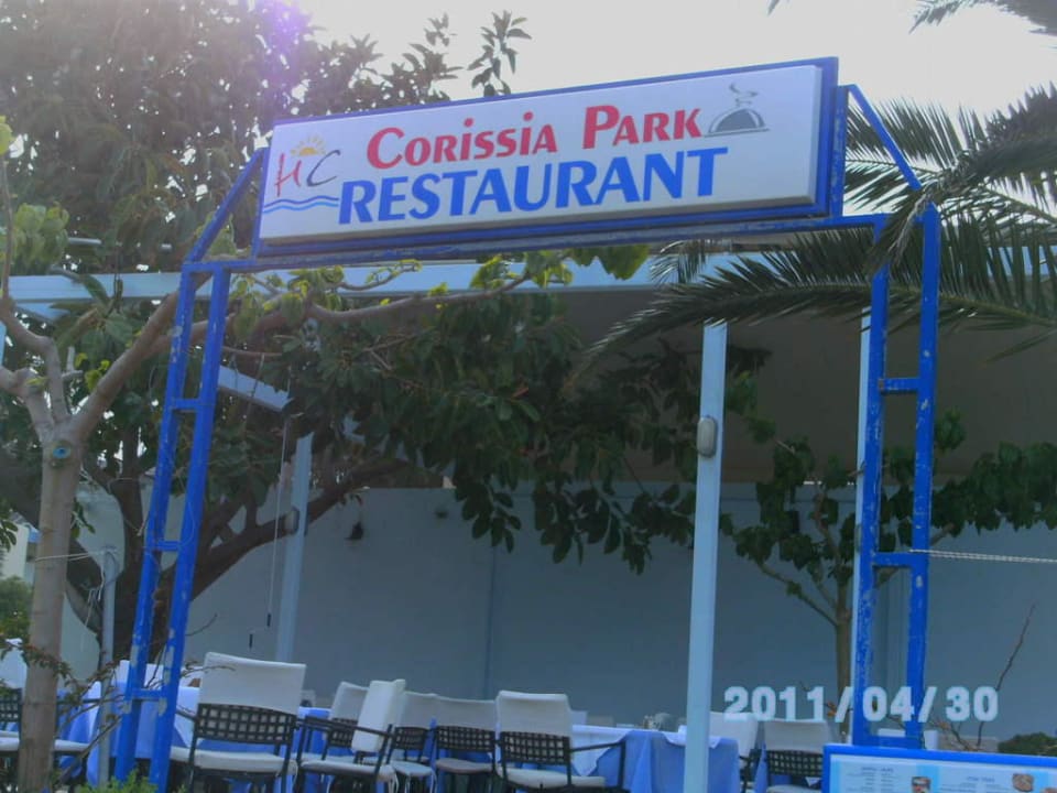 Eingang zum Restaurant Hotel Corissia Princess