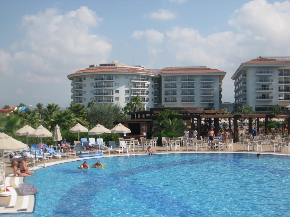 Blick aufs Hotel Seaden Sea World Resort & Spa