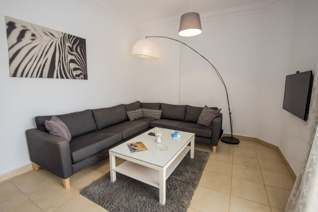 Zimmer Lilly Apartments