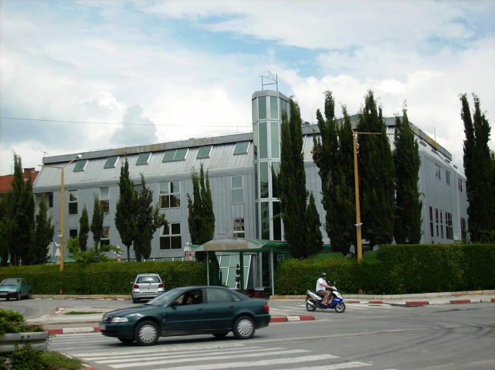 Außenansicht Hotel Donco
