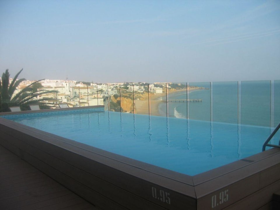 Kleine nette Dachterrasse mit Pool Rocamar Exclusive Hotel & Spa