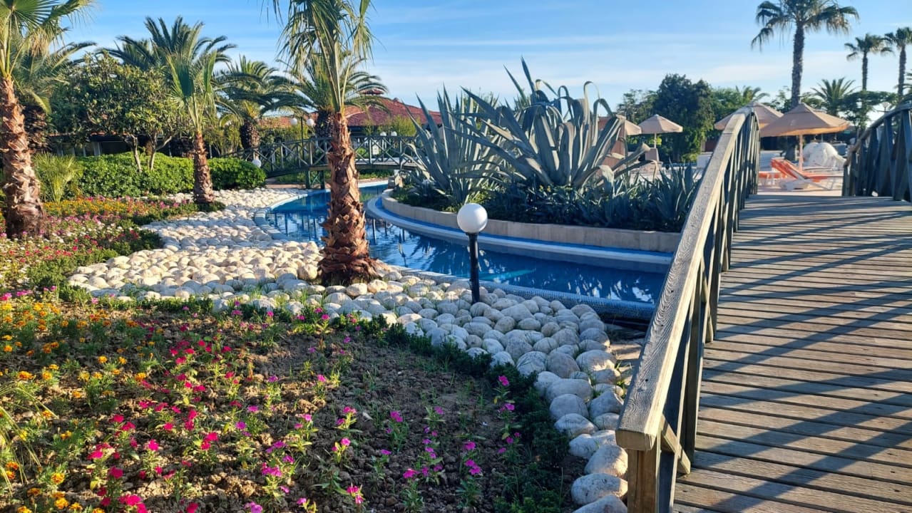Gartenanlage Sunrise Resort Hotel