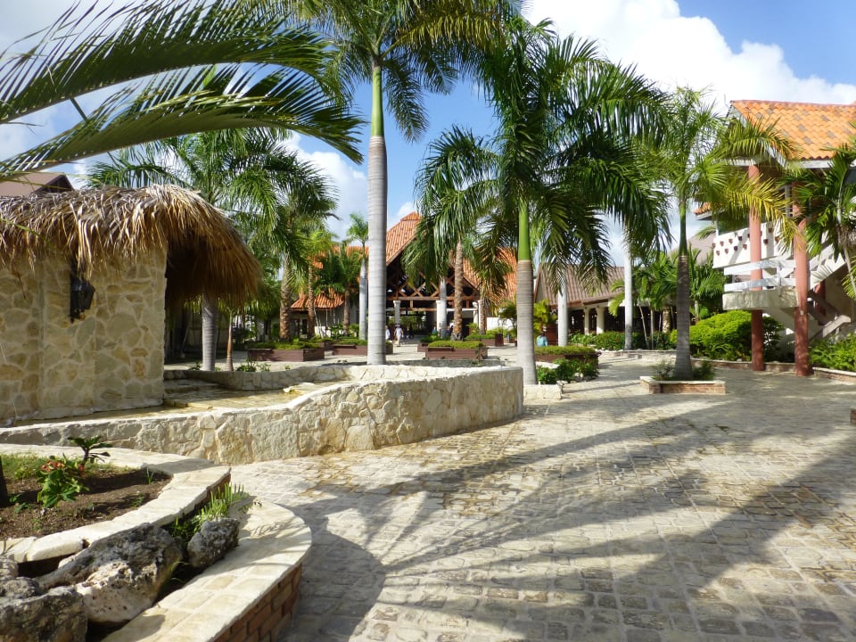Weg zum Restaurant Villas Bavaro Resort & Spa
