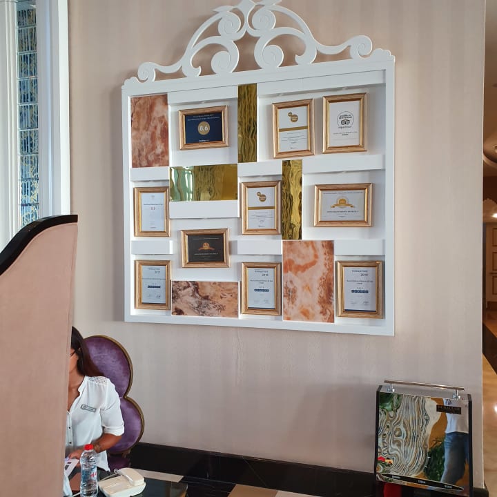 Sonstiges Azura Deluxe Resort & Spa Hotel