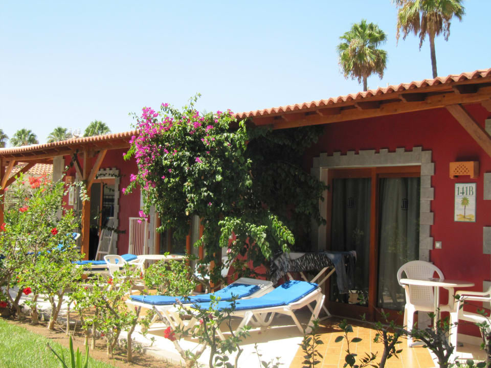 Blick HL Miraflor Suites Hotel