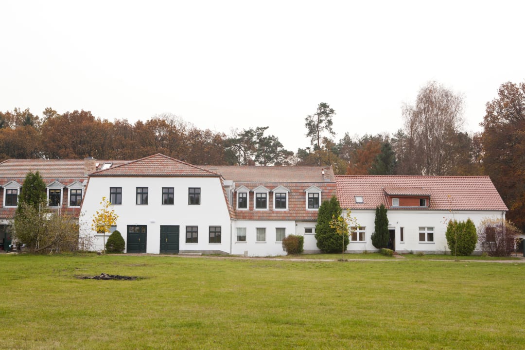 Außenansicht Gut Sarnow - Hotel, Restaurant und Reitstall