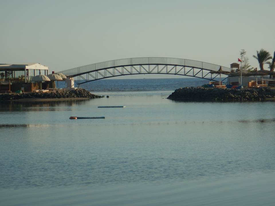 Außenansicht Desert Rose