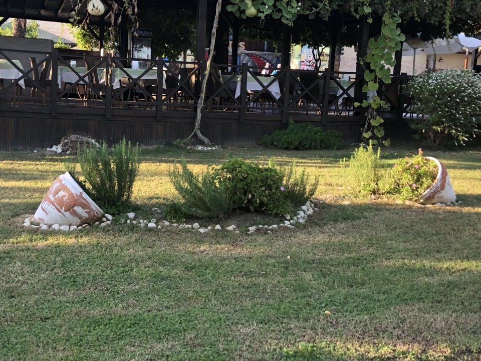 Gartenanlage Sunis Kumköy Beach Resort Hotel & Spa