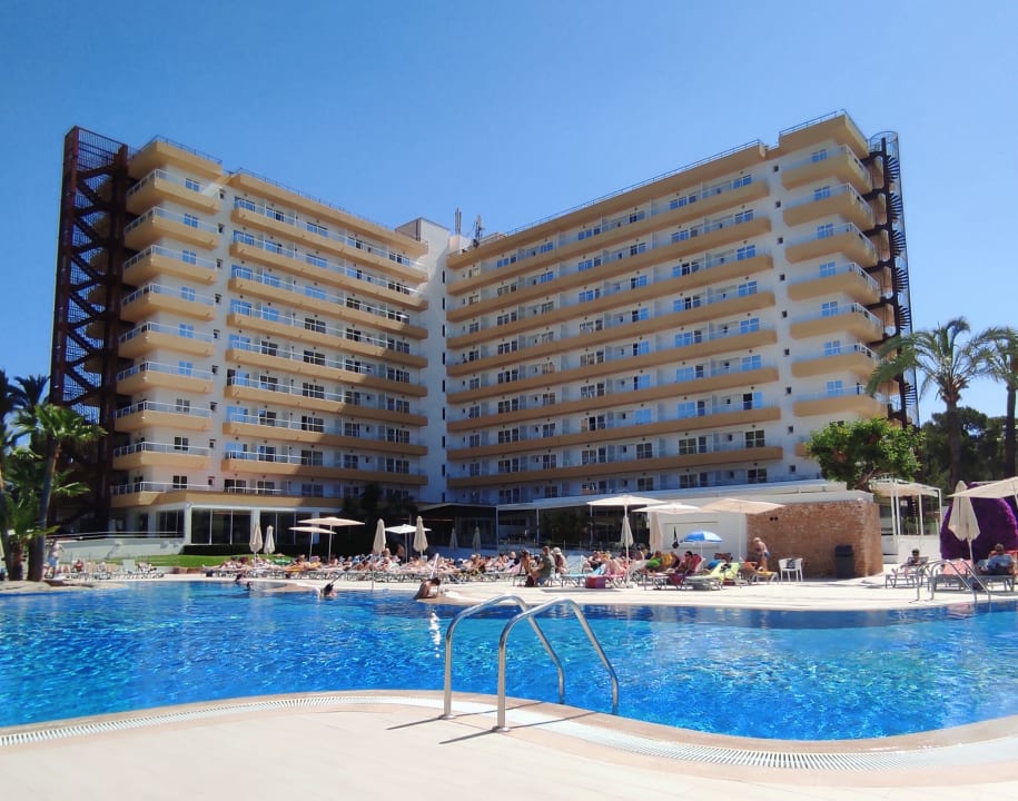 Pool BQ Belvedere Hotel