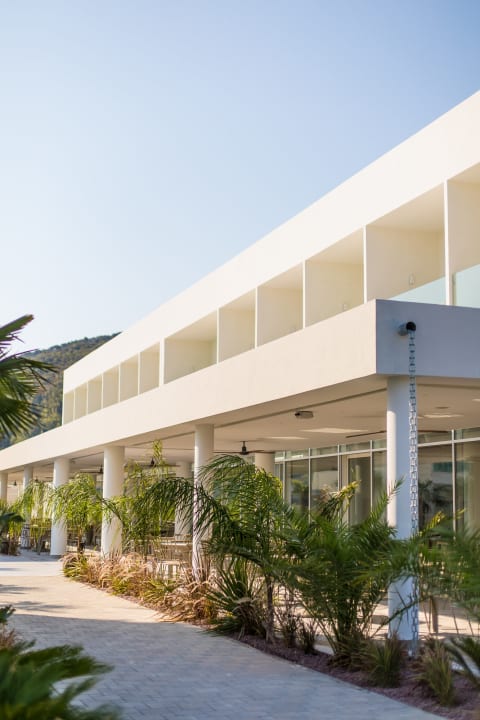 Gartenanlage White Dreams Resort & Anex