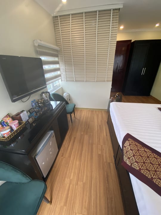 Zimmer Ha Noi Lake View Hotel & Travel