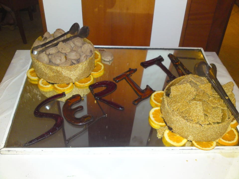 Büffet Hotel Serita Beach