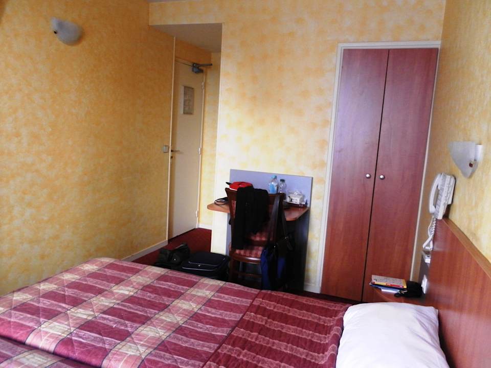 Zimmer 206 Hotel Little