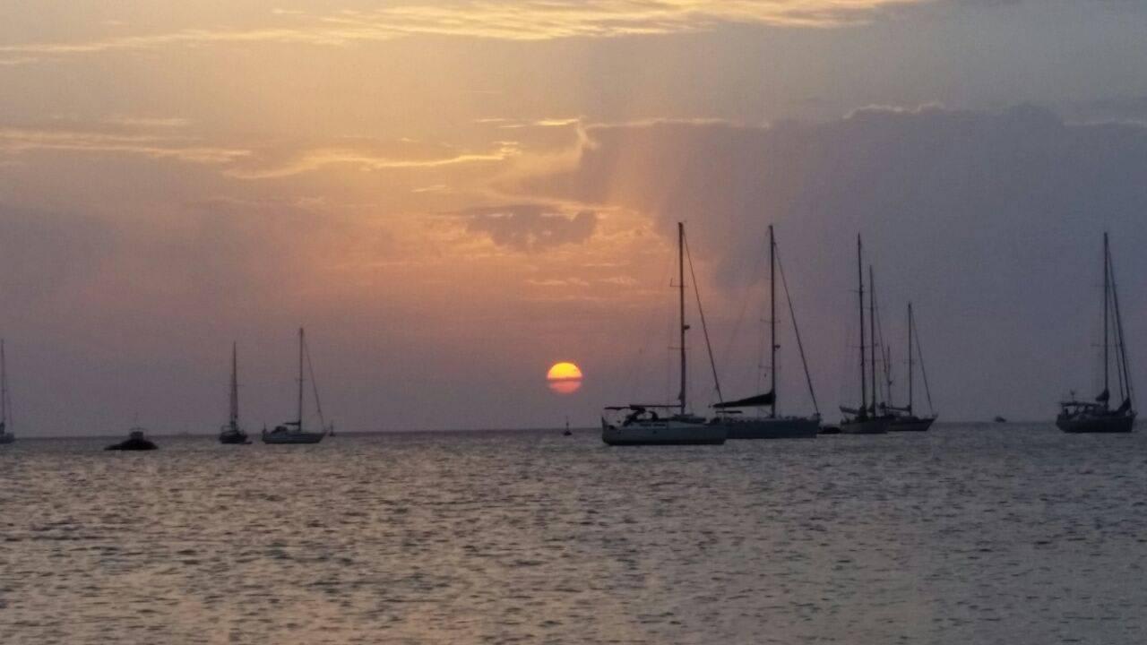 Sonnenuntergang vom Strand vorm Hotel Hotel Osiris