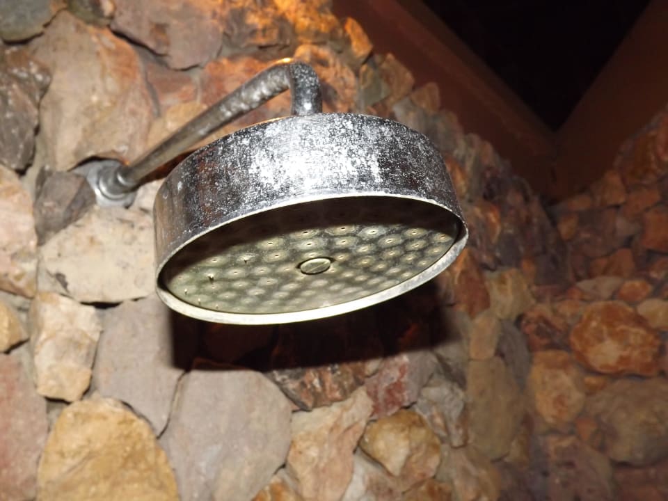 Luxoriöse Dusche The Fair House Beach Resort