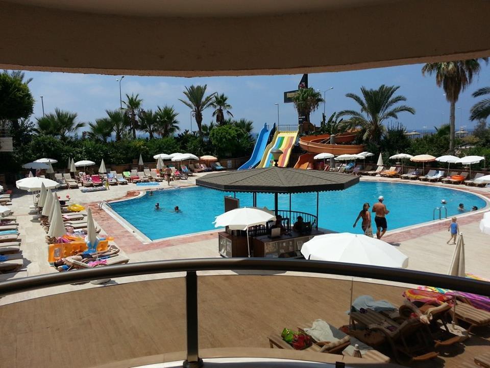 Chillen am Pool Prestige Alanya