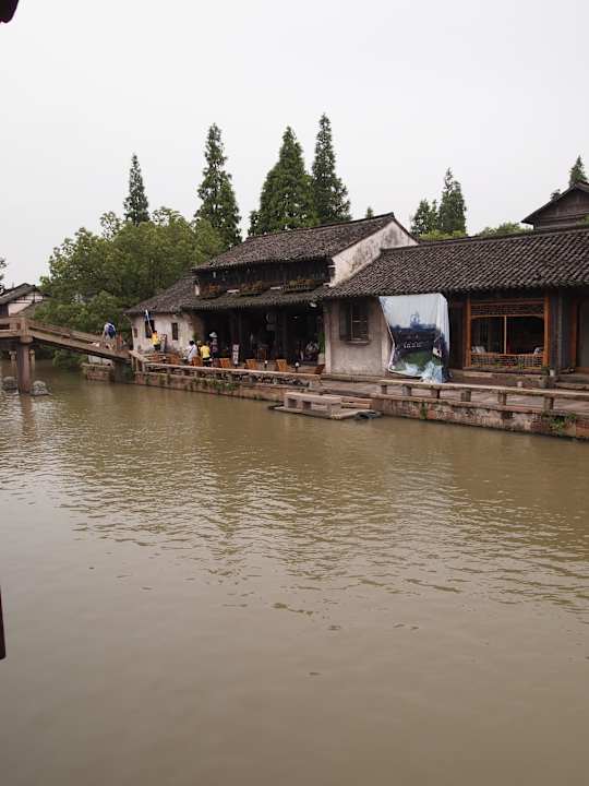 Direkt am Kanal gelegen Guesthouse Wuzhen