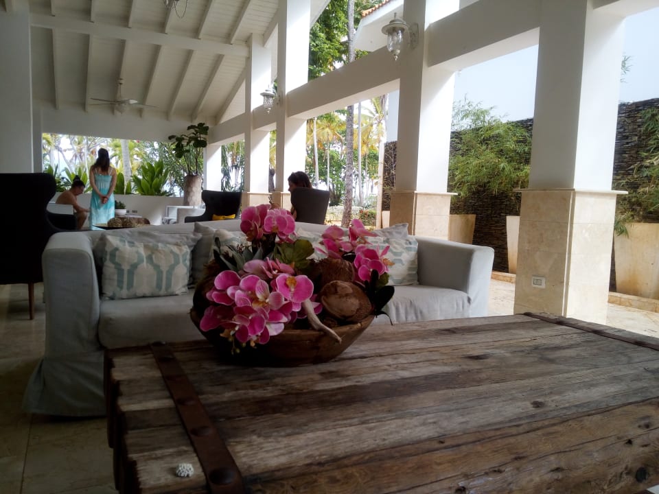 Lobby Wyndham Alltra Samana