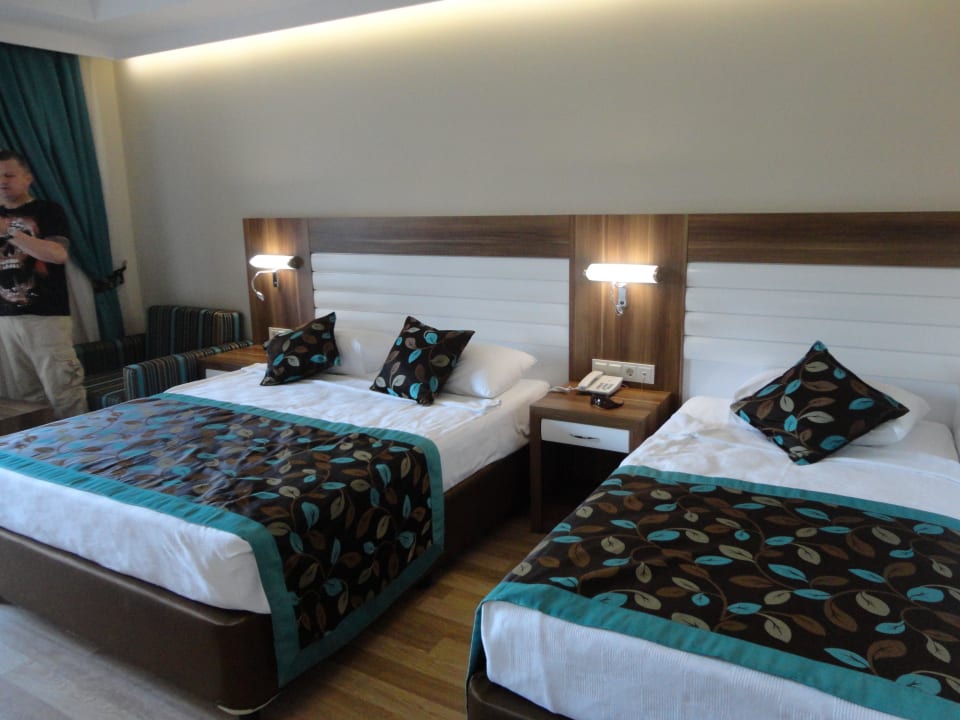 Super Dizalya Palm Garden