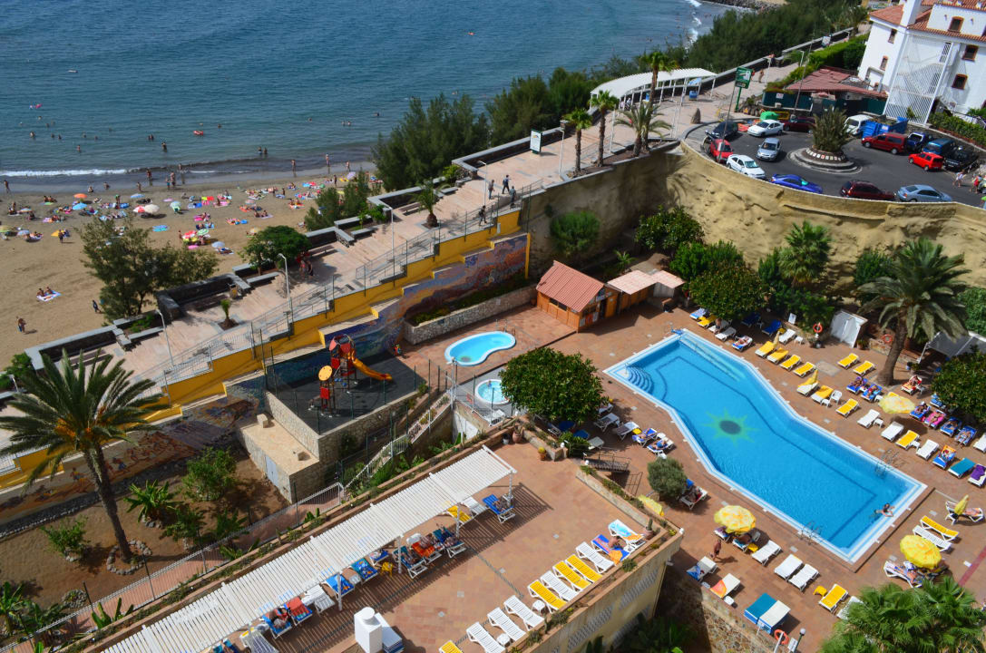 Der etwas kleine Pool Hotel Europalace