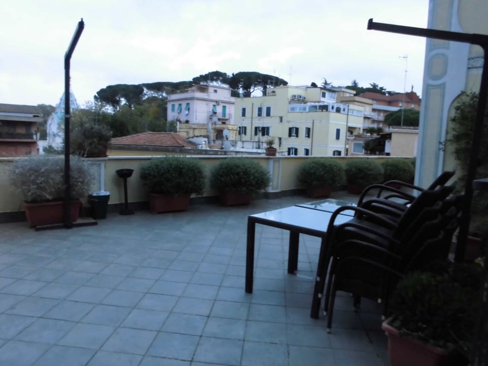 Zweite Terrasse Hotel Alessandrino