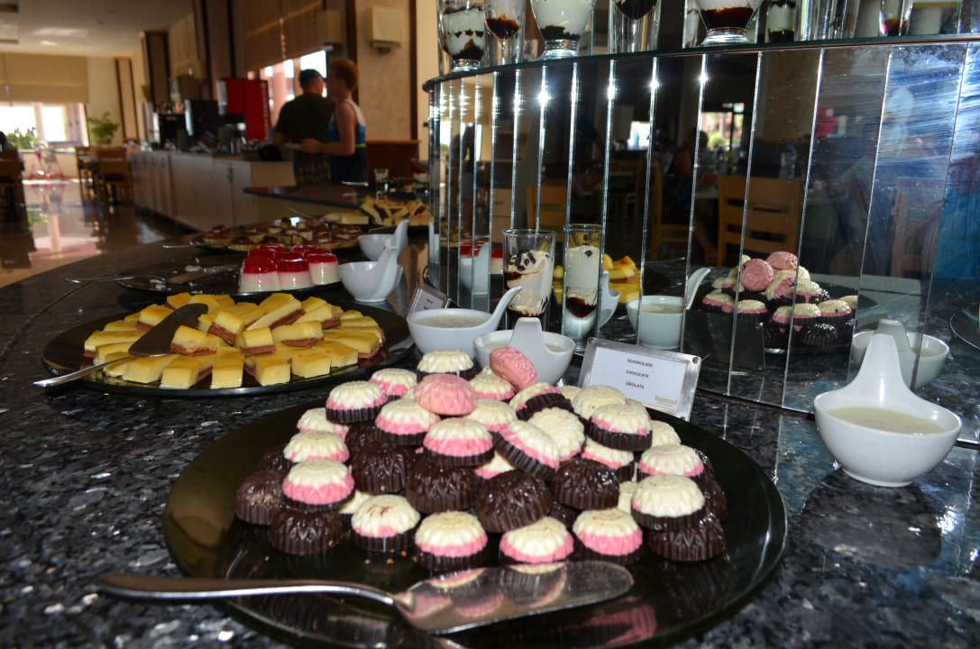 Dessert Buffet TUI BLUE Palm Garden