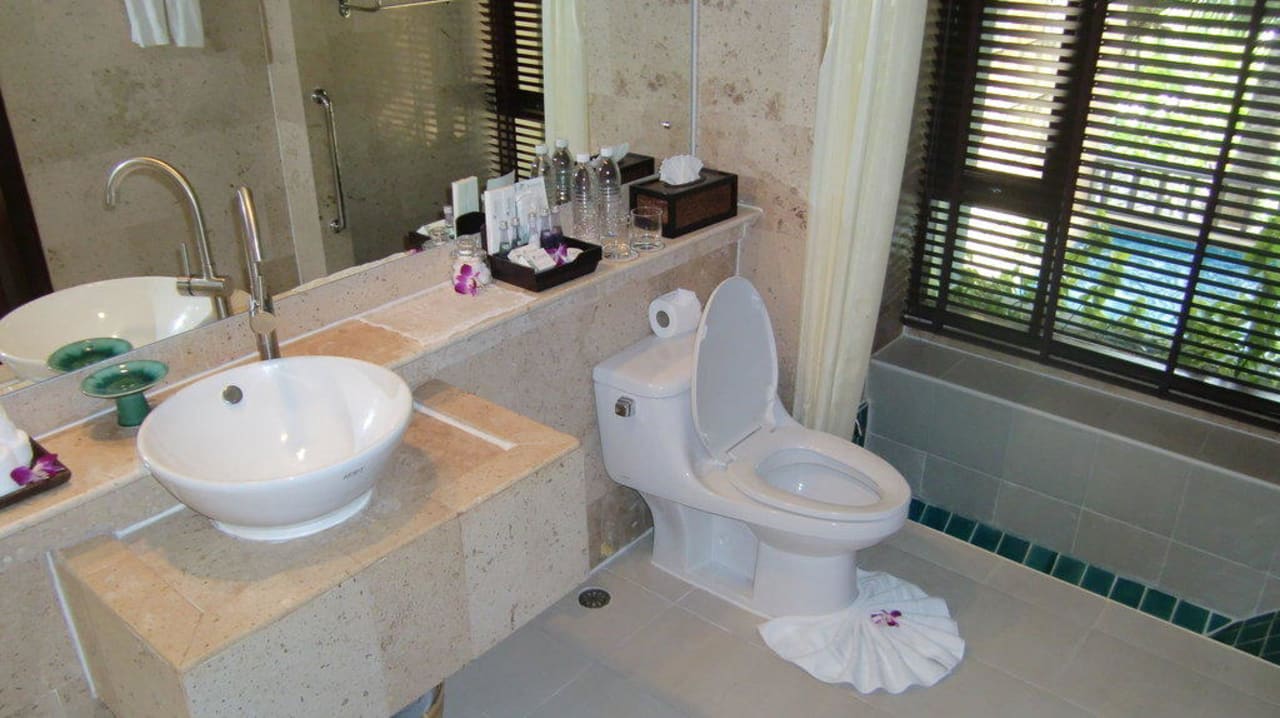 Badezimmer Andaman White Beach Resort
