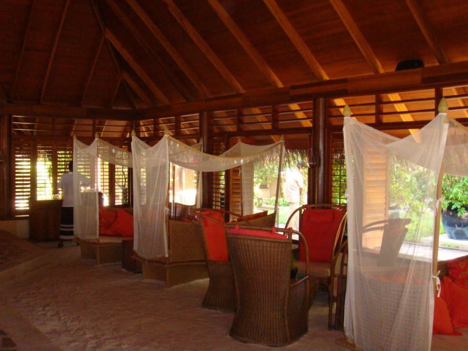 Handhuvaru Bar Six Senses Kanuhura