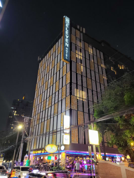 Außenansicht Eleven Hotel Bangkok