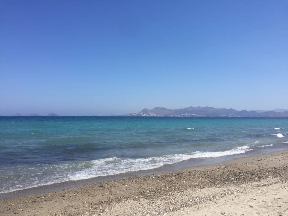 Strand Blue Lagoon Resort