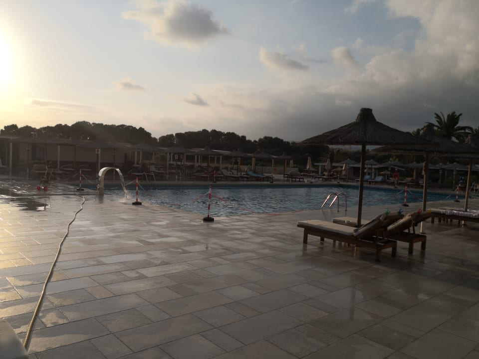 Pool Civitel Creta Beach