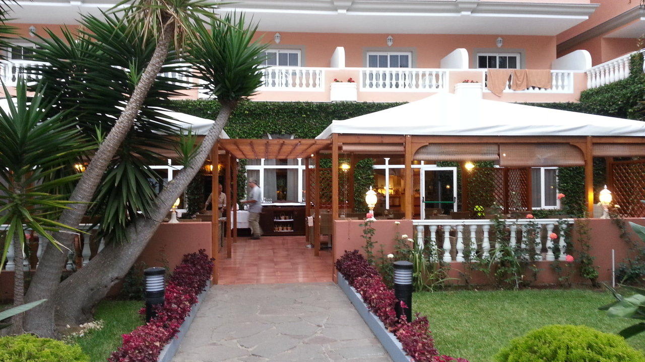 Aussenterrasse Hotel Riu Garoe